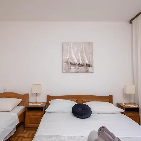 Apartman Sunny *
